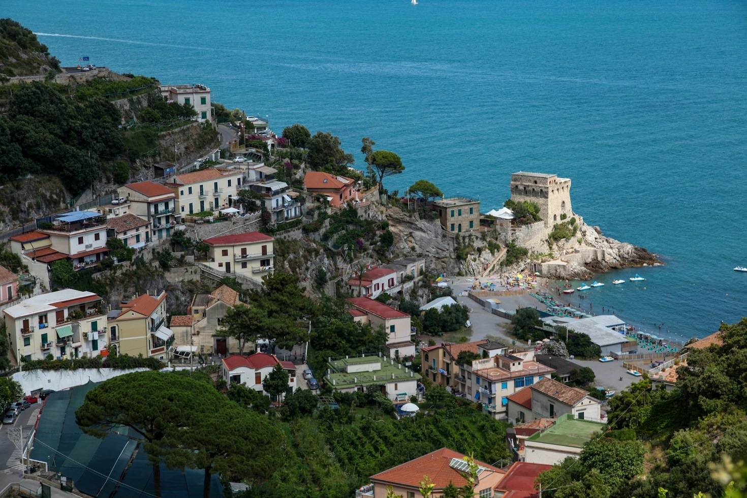 Guida completa alle spiagge nascoste della Riviera